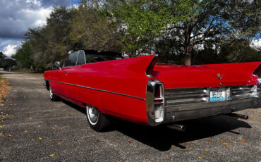 Cadillac-Series-62-Cabriolet-1963-Red-Black-126779-25