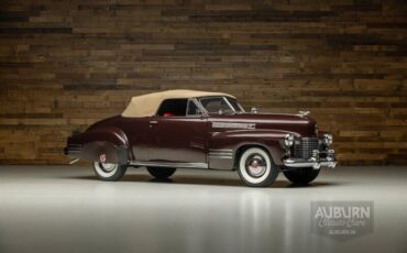 Cadillac-Series-62-Convertible-1941-Maroon-Red-64398-8