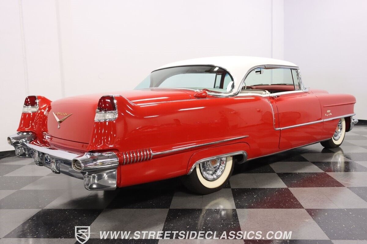 Cadillac-Series-62-Coupe-1956-Red-White-159360-11