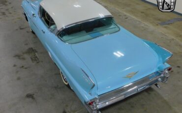 Cadillac-Series-62-Coupe-1958-Blue-Blue-25581-4