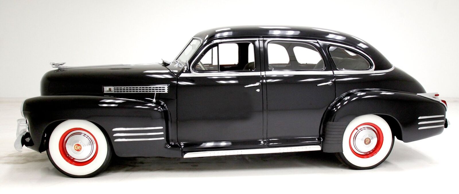 Cadillac-Series-63-Berline-1941-Black-Gray-97063-1