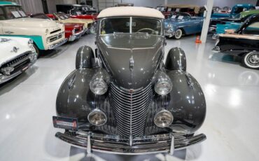 Cadillac-Series-75-Cabriolet-1940-Gray-Gray-142234-5