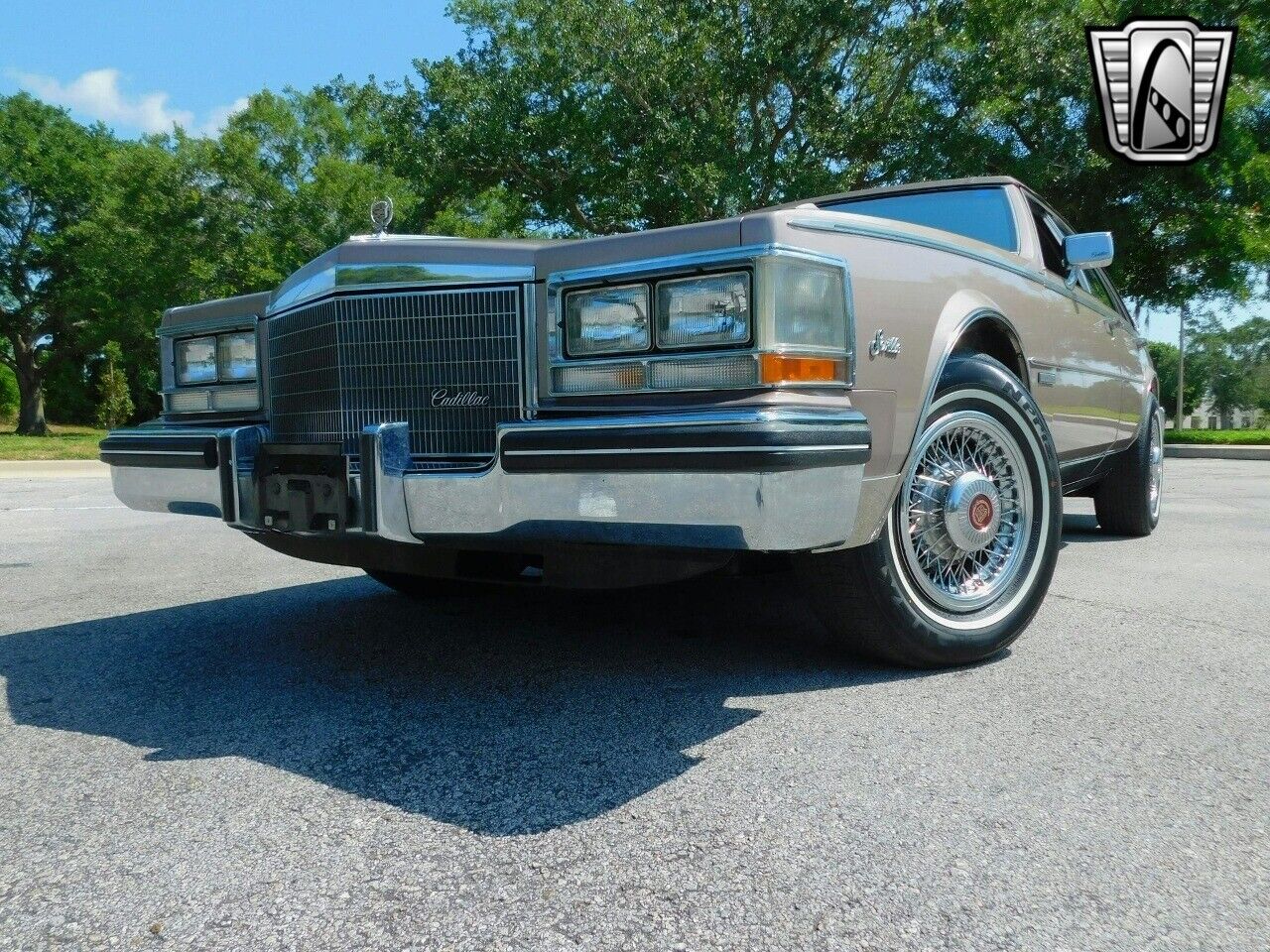 Cadillac-Seville-1983-Woodland-Haze-Brown-98133-9