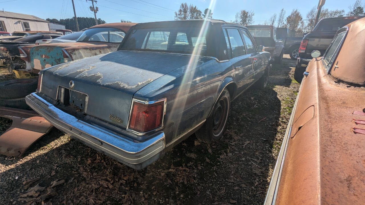 Cadillac-Seville-Berline-1976-Blue-Tan-80918-4