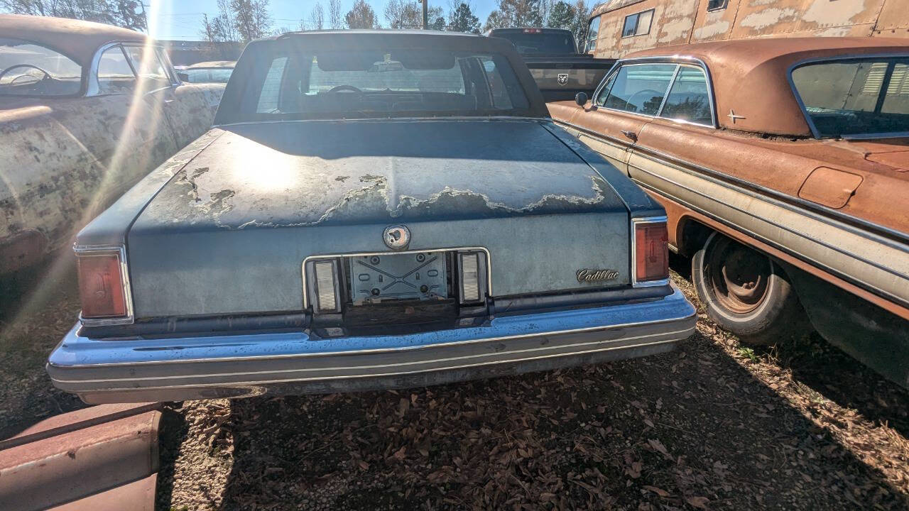 Cadillac-Seville-Berline-1976-Blue-Tan-80918-5