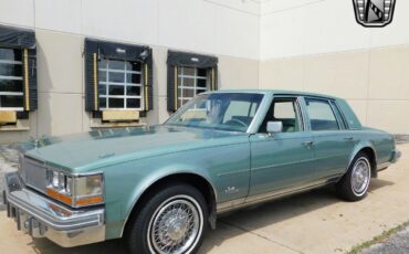 Cadillac-Seville-Berline-1977-Green-Green-90719-7