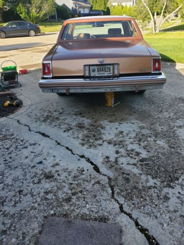 Cadillac-Seville-Berline-1978-Multicolor-Brown-196340-4