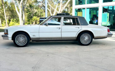 Cadillac-Seville-Cabriolet-1979-White-Blue-41864-10