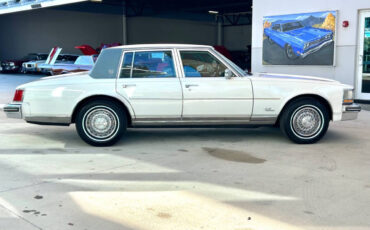 Cadillac-Seville-Cabriolet-1979-White-Blue-41864-3