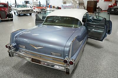 Cadillac-Sixty-Special-1957-Blue-Blue-67266-4