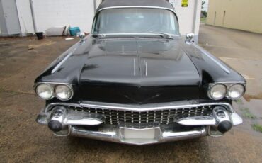 Cadillac-Superior-1958-Black-Blue-80467-11