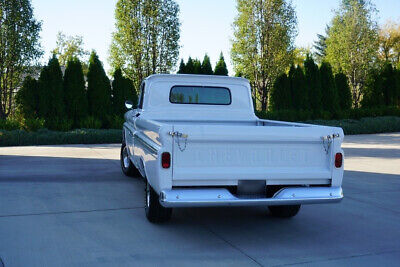 Chevrolet-12-Ton-Pickup-1964-White-Gray-0-3