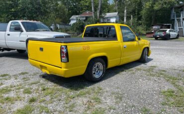 Chevrolet-1500-1986-yellow-138403-1