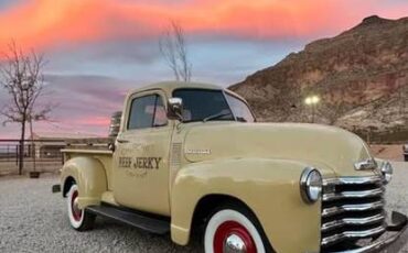 Chevrolet-1952-yellow-3141-11