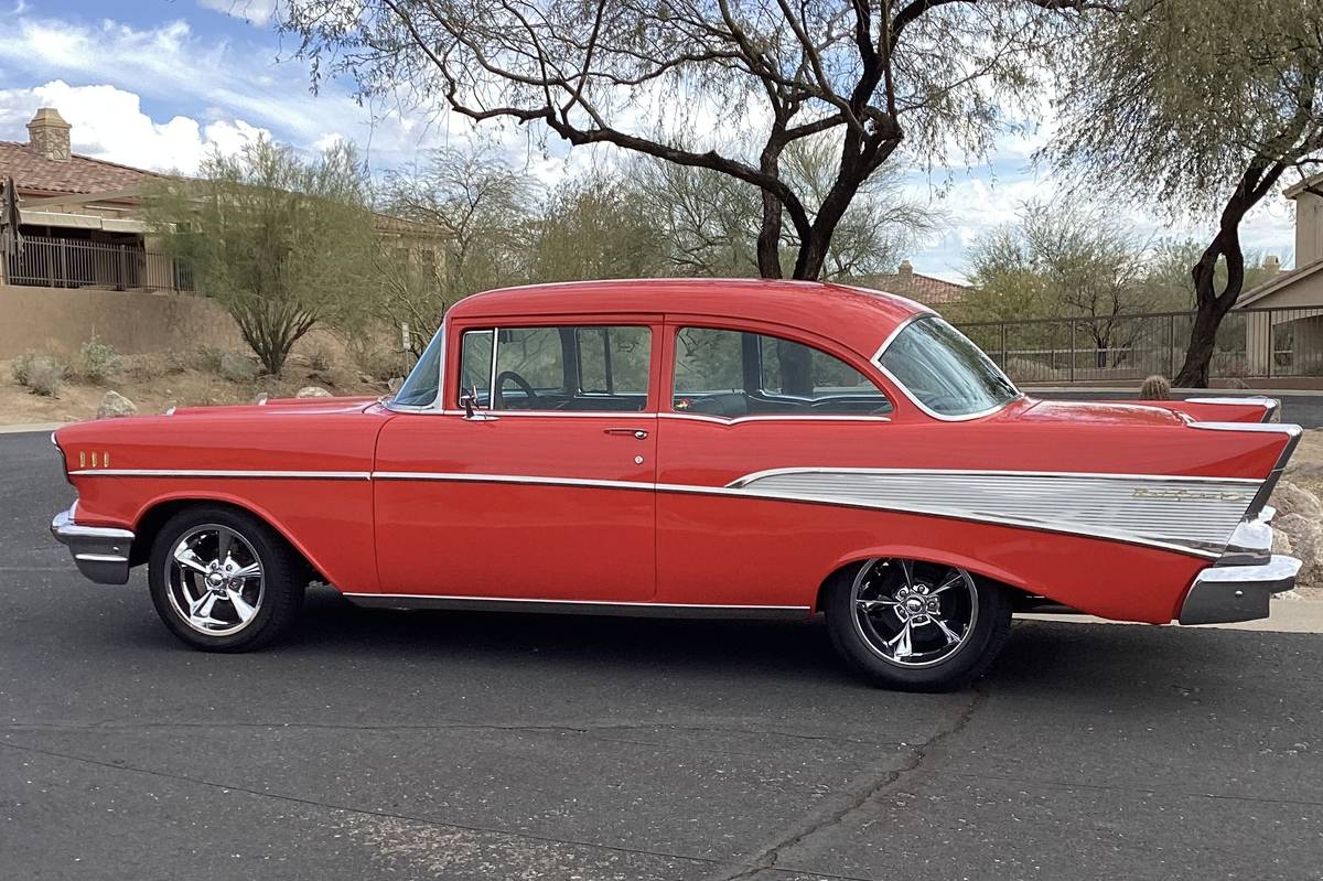 Chevrolet-1957-red-1572-2