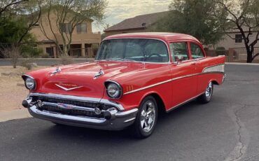 Chevrolet-1957-red-1572