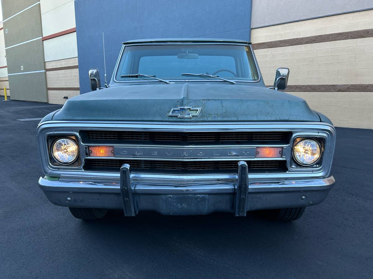 Chevrolet-1969-green-178136-7