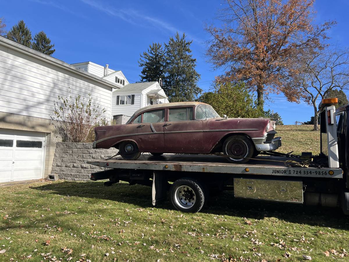 Chevrolet-210-sedan-1956-red-49890-1