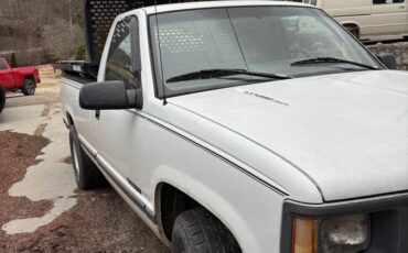 Chevrolet-2500-diesel-1995-white-263932-4