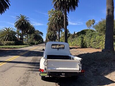 Chevrolet-3100-1951-White-107345-3