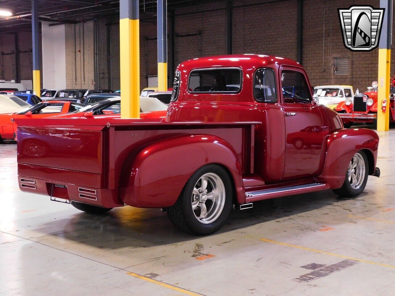 Chevrolet-3100-5-Window-1950-Red-Tan-3658-4