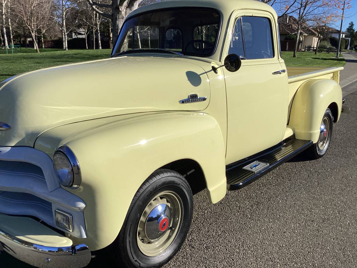 Chevrolet-3100-pickup-1955-yellow-100759