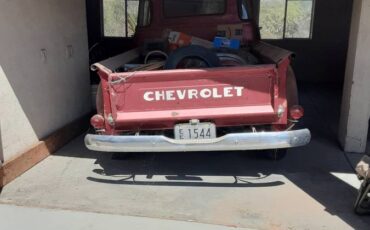 Chevrolet-3100-truck-1948-red-322-5