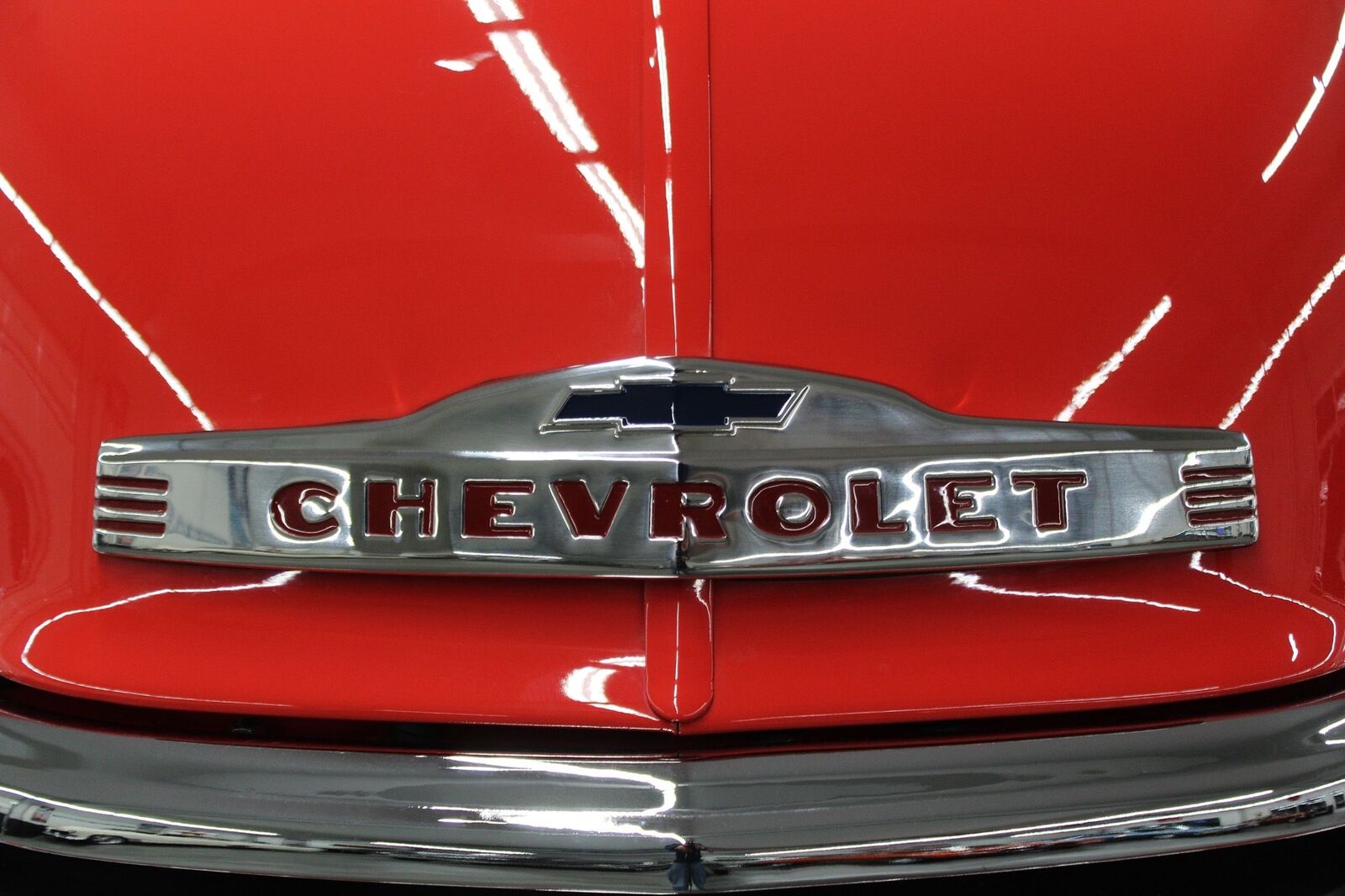 Chevrolet-5-Window-1949-Red-Black-0-12