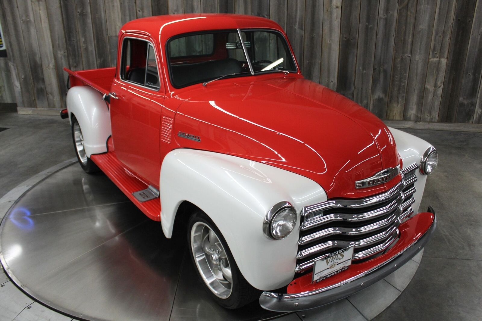 Chevrolet-5-Window-1949-Red-Black-0-17