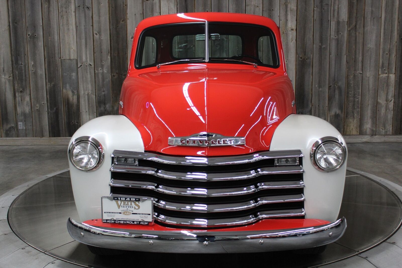 Chevrolet-5-Window-1949-Red-Black-0-6