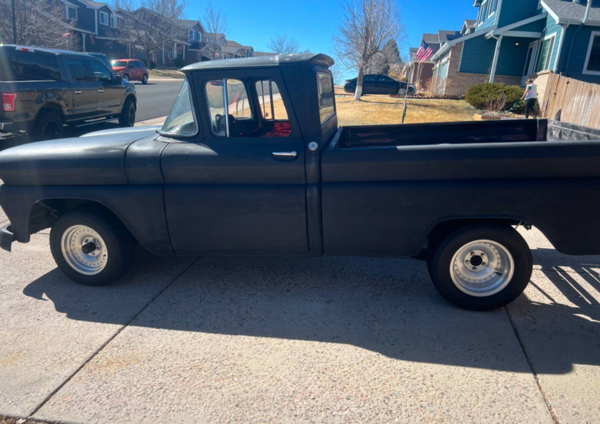 Chevrolet-Apache-10-1960-black-127632-1