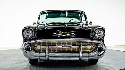 Chevrolet-Bel-Air-Hardtop-Coupe-1957-TUXEDO-BLACK-BLACK-SILVER-230-1