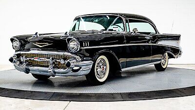 Chevrolet-Bel-Air-Hardtop-Coupe-1957-TUXEDO-BLACK-BLACK-SILVER-230-2