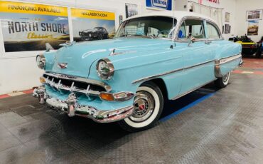 Chevrolet-Bel-Air150210-1954-Blue-White-142305-1