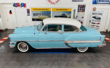 Chevrolet-Bel-Air150210-1954-Blue-White-142305-19