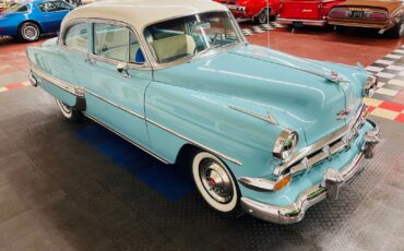 Chevrolet-Bel-Air150210-1954-Blue-White-142305-22