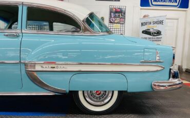 Chevrolet-Bel-Air150210-1954-Blue-White-142305-23