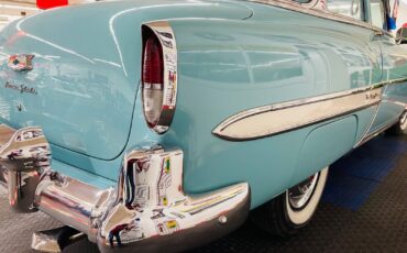 Chevrolet-Bel-Air150210-1954-Blue-White-142305-31