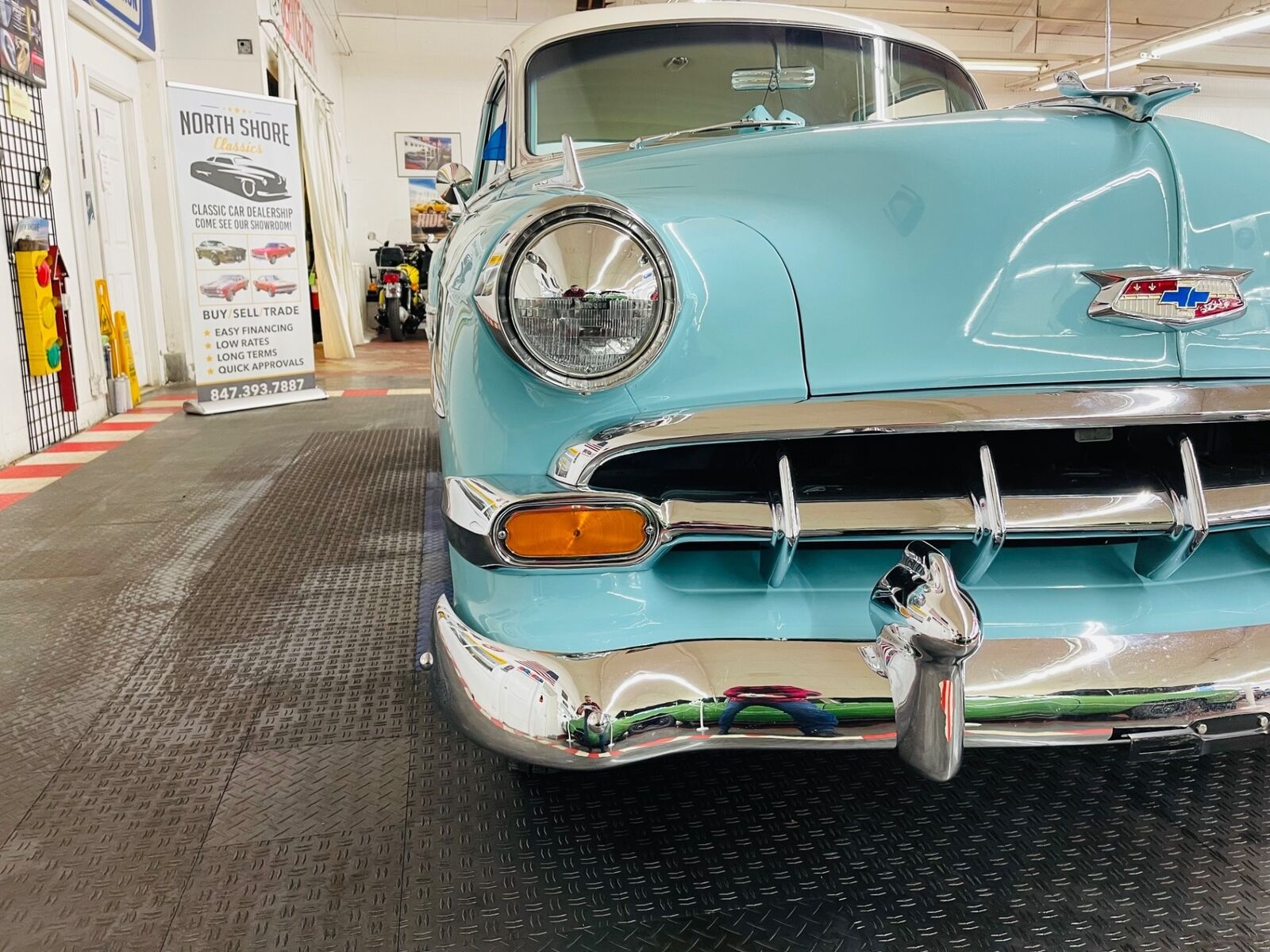 Chevrolet-Bel-Air150210-1954-Blue-White-142305-7