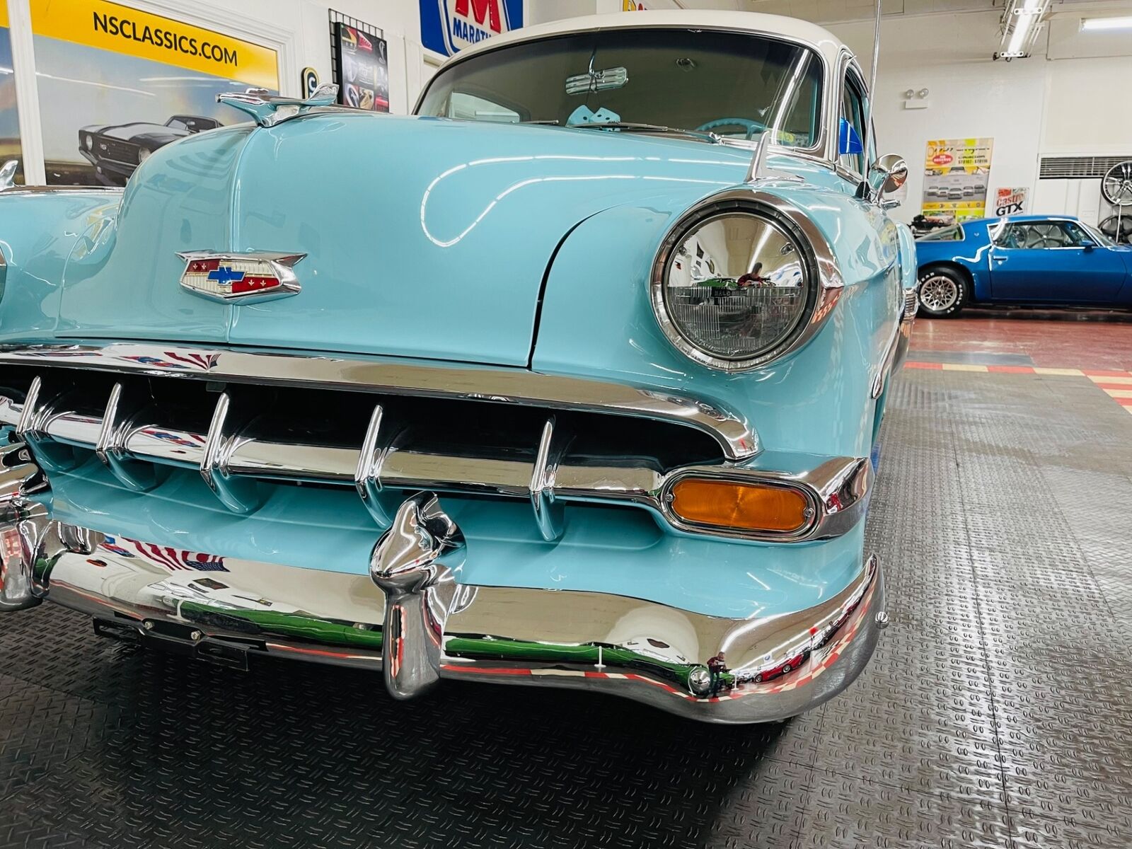 Chevrolet-Bel-Air150210-1954-Blue-White-142305-8