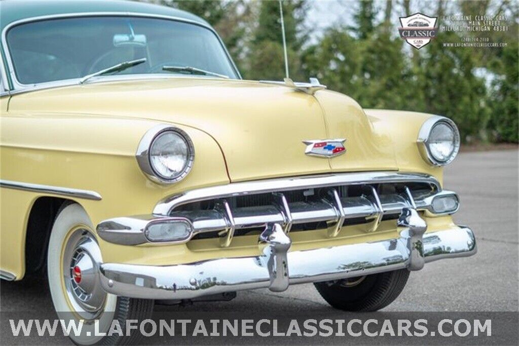 Chevrolet-Bel-Air150210-1954-Yellow-86877-19