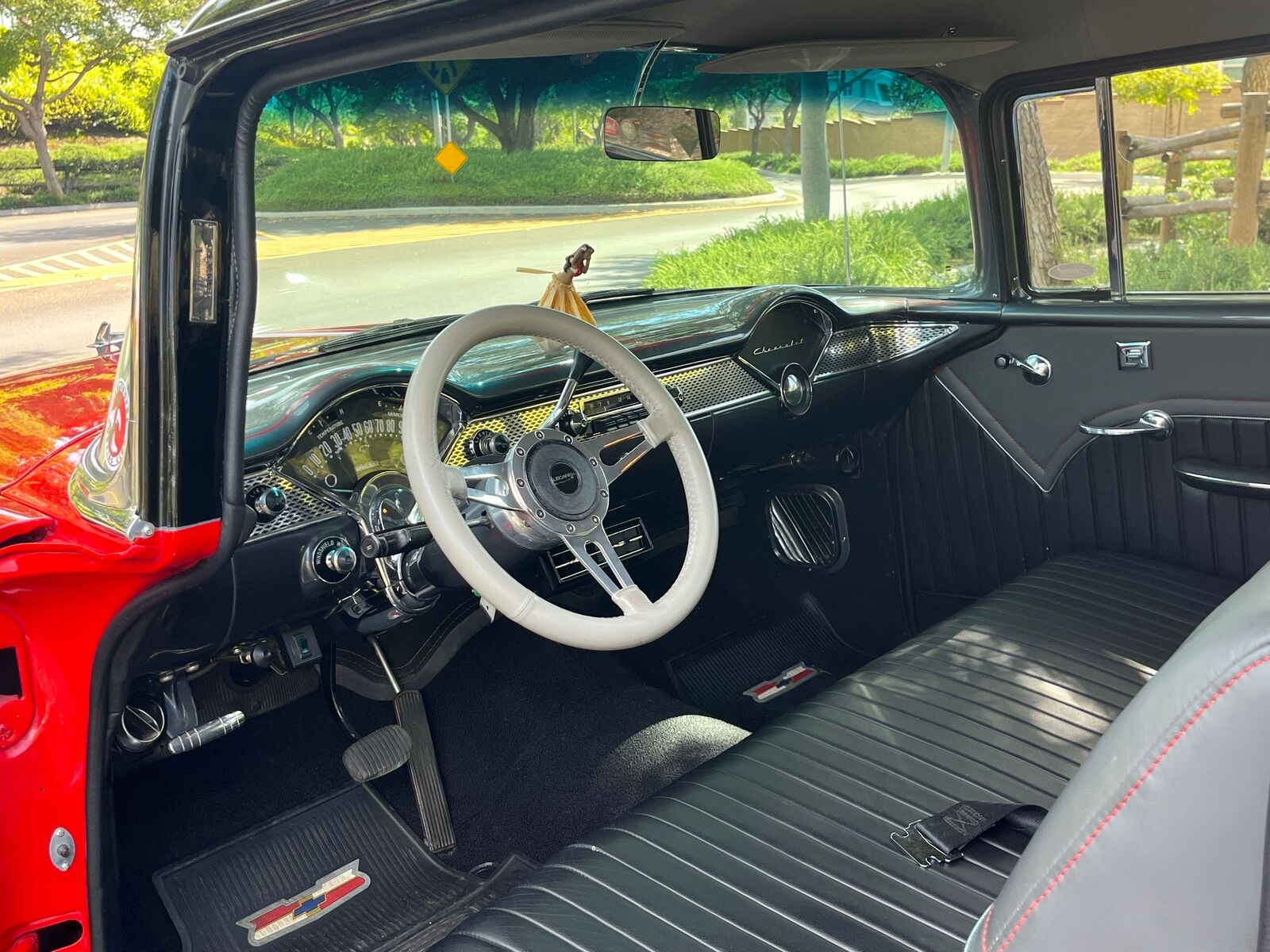 Chevrolet-Bel-Air150210-1955-Red-Black-544-27