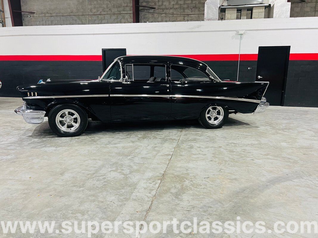 Chevrolet-Bel-Air150210-1957-Black-Black-0-1