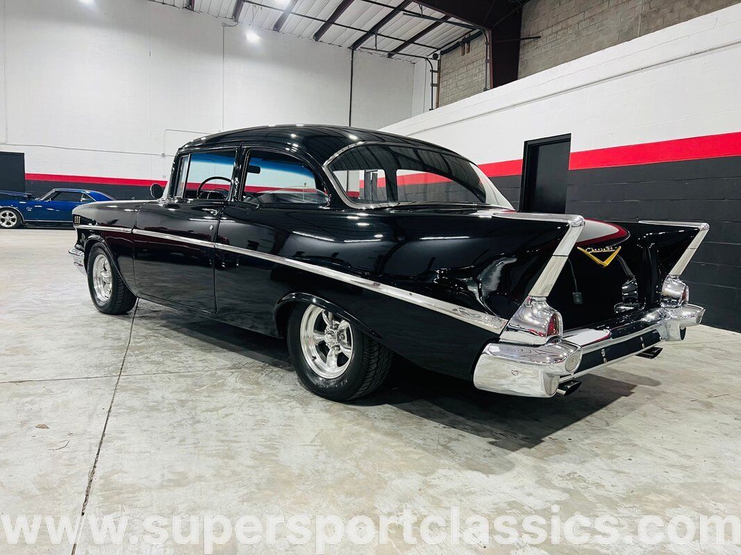 Chevrolet-Bel-Air150210-1957-Black-Black-0-2