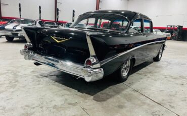 Chevrolet-Bel-Air150210-1957-Black-Black-0-5