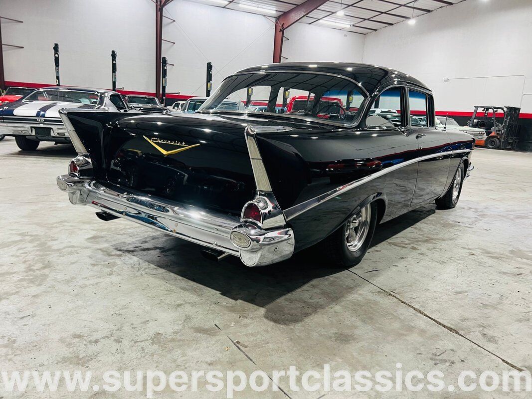 Chevrolet-Bel-Air150210-1957-Black-Black-0-5