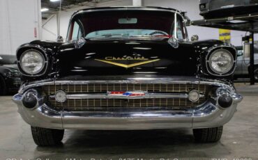 Chevrolet-Bel-Air150210-1957-Black-Red-4237-11