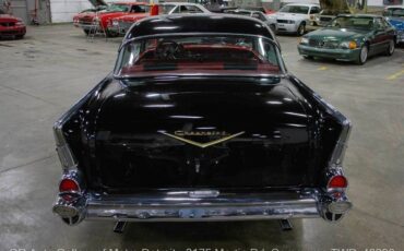 Chevrolet-Bel-Air150210-1957-Black-Red-4237-4