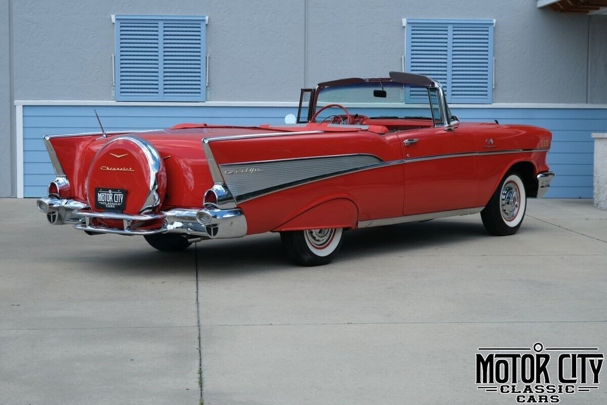 Chevrolet-Bel-Air150210-1957-Red-Red-151760-2