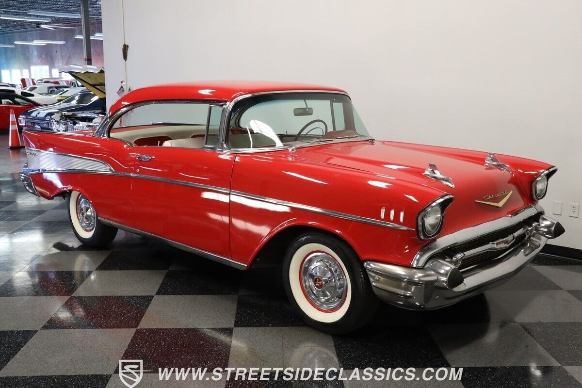 Chevrolet-Bel-Air150210-1957-Red-Red-2329-13